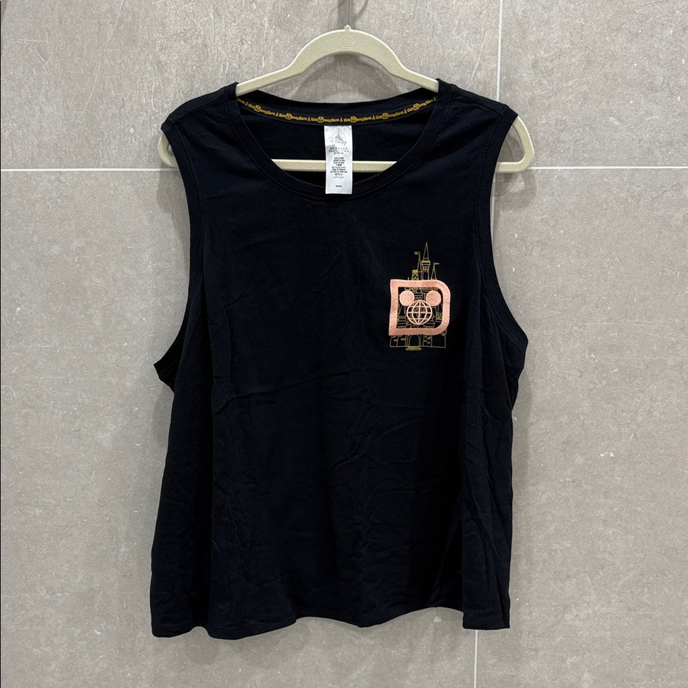 Never worn - Disney Women’s Sleeveless Top with Embroidered Detail - US/AU 2X